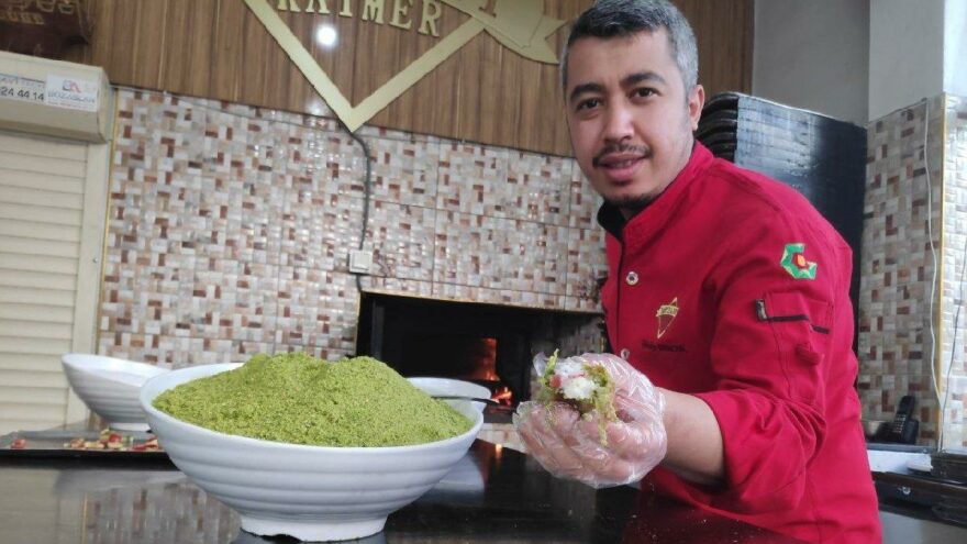 Gaziantep’in yeni lezzeti: Meyveli katmer