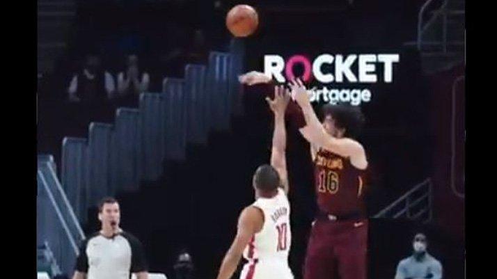 Cedi Osman’lı Cleveland, Houston’ı devirdi