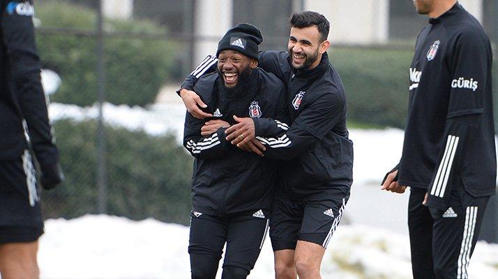 Beşiktaş’ta Rachid Ghezzal bayramı