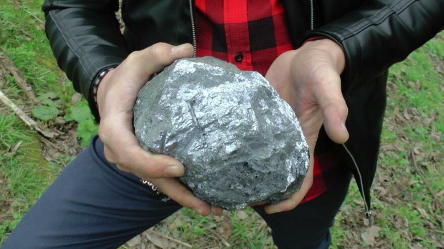 Mangal yaparken buldular, 9.5 kilo ağırlığında