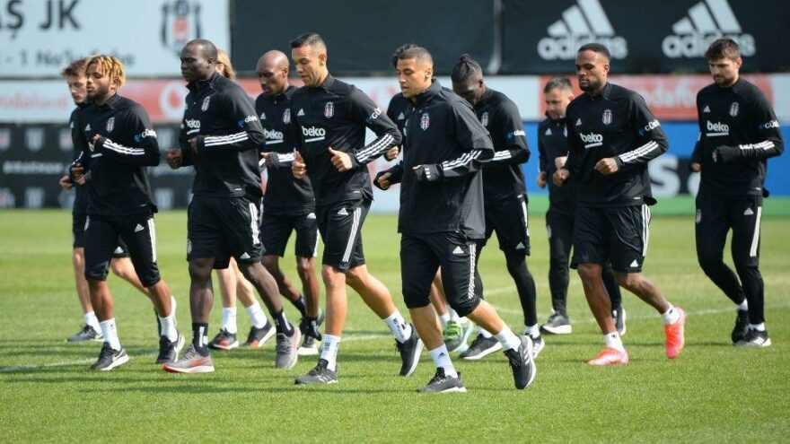 Lider Beşiktaş’ta kupa mesaisi başladı