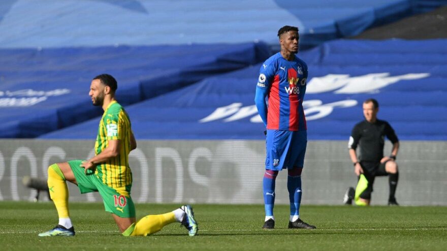 Wilfried Zaha artık diz çökmeyecek! Premier Lig’de ilk futbolcu oldu