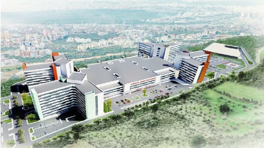 Milyarlık Antalya Şehir Hastanesi ihalesi özel davetle bildik şirkete verildi