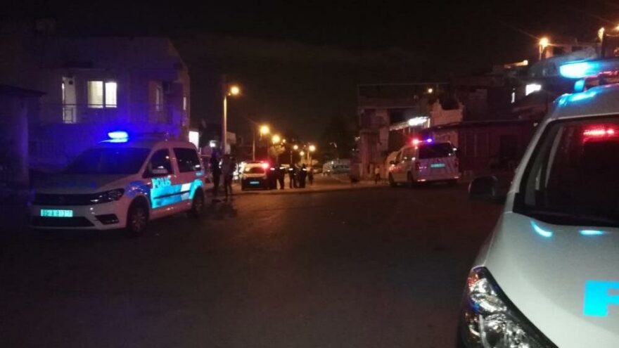 İzmir’de sokak ortasında silahlı çatışma