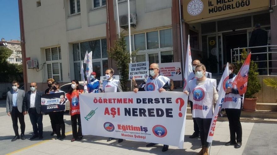 Futbolcuya aşı var öğretmenlere yok!