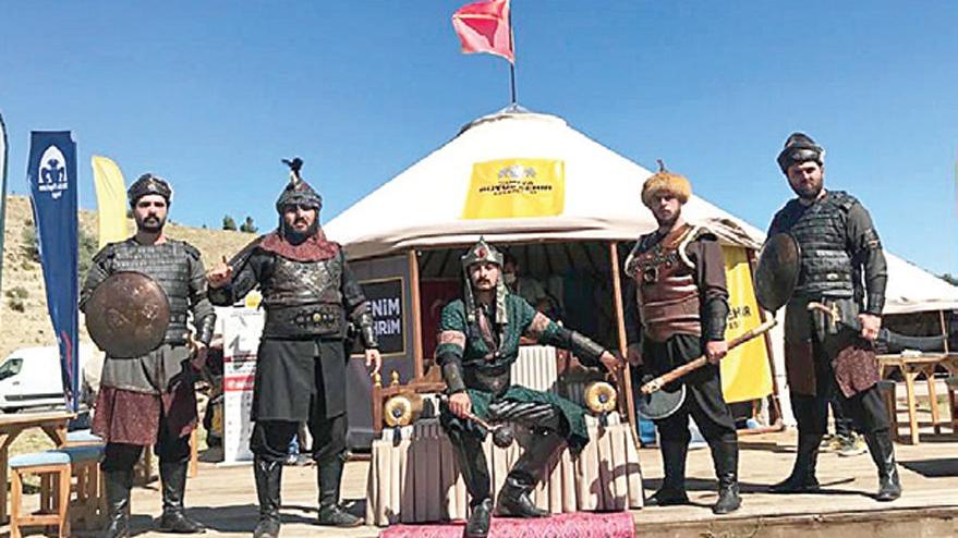 Okçular merayı kaptı hayvanlar açıkta kaldı
