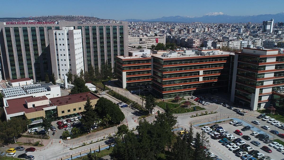 Kalp hastası iki bebek ambulans uçakla İstanbul ve Ankara’ya sevk