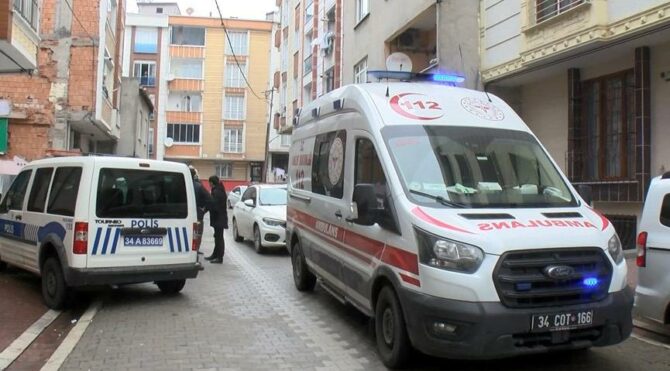 İstanbul’da bir kişi evinde silahla vurulmuş halde ölü bulundu Sözcü