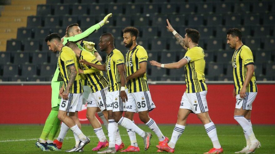 Fenerbahçe şampiyonluk yarışına ‘devam’ dedi! Kasımpaşa’dan 3 puanı aldı…