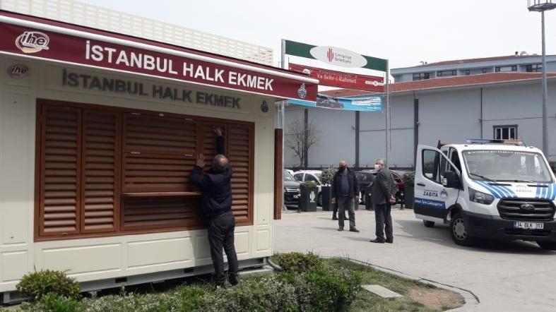 Ekmek büfesine kavuşan Ümraniyeliler: İnsanlar aç, iş yok, güç yok