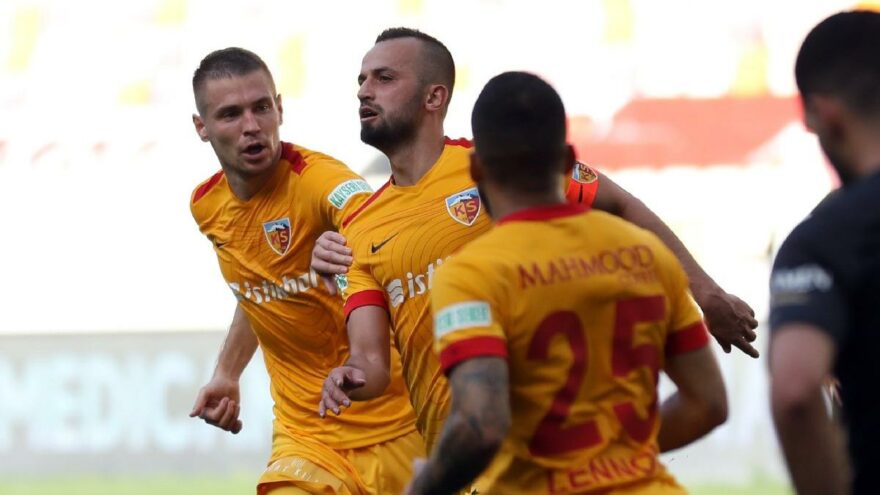 Kayserispor öne geçtiği maçta Yeni Malatya’ya puan verdi