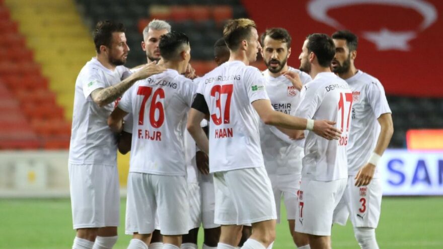 Sivasspor Kritik Maca Dort Eksikle Cikacak Sozcu Gazetesi