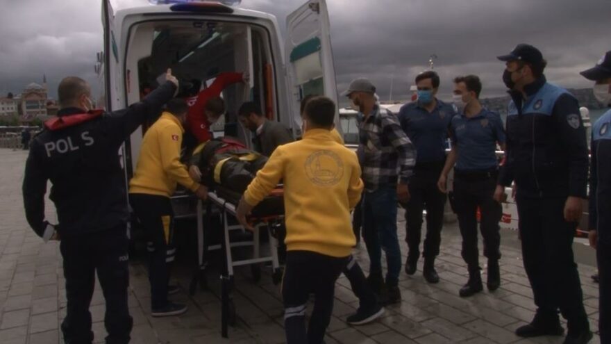 Üsküdar sahilde can pazarı