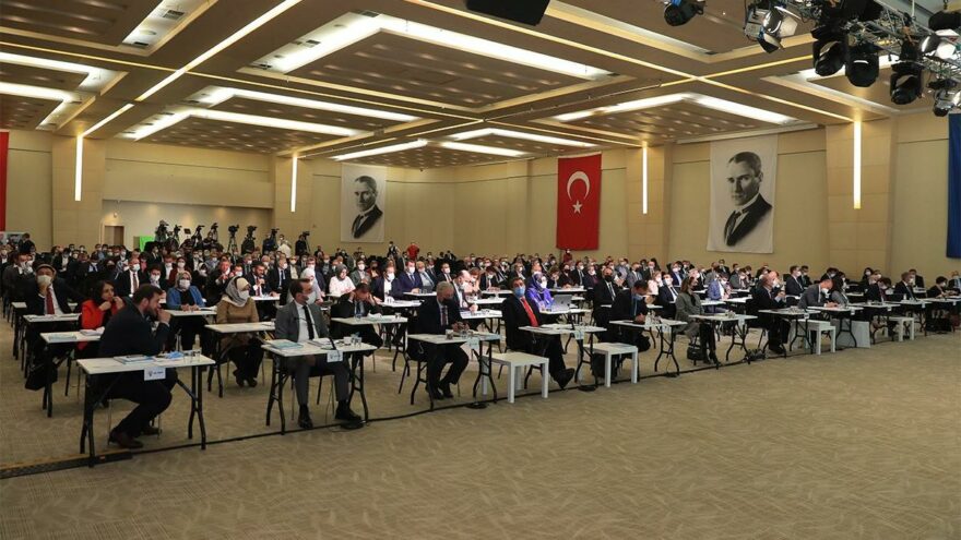 AKP’li başkanın İmamoğlu’na söylediği söz mecliste tansiyonu yükseltti