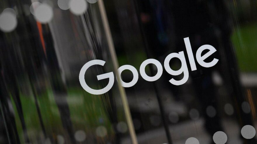 Google baltayı taşa vurdu… ‘En çirkin dil’ gösterip özür dilediler