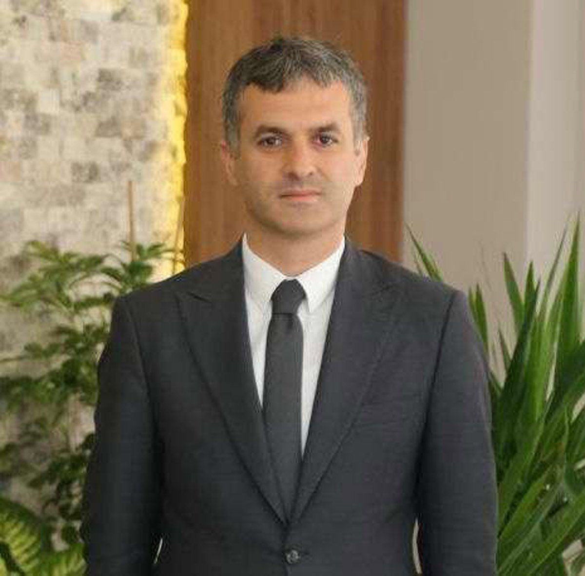 Benzin istasyonu arazisi satışı AKP’yi karıştırdı 2 Benzin istasyonu arazisi satışı AKP’yi karıştırdı