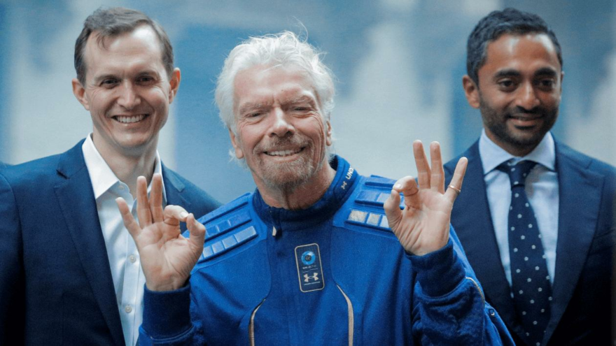 Uzay yarışında Richard Branson Jeff Bezos’u geçebilecek mi?
