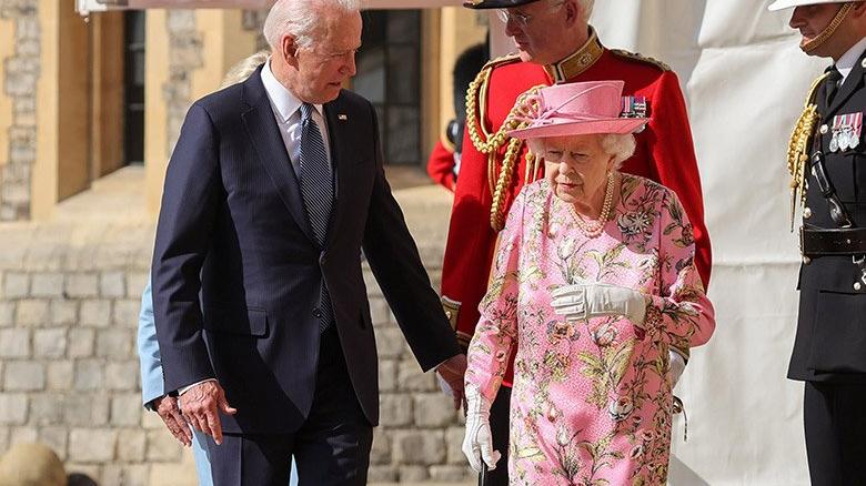 Biden, İngiltere Kraliçesi II. Elizabeth ile bir araya geldi