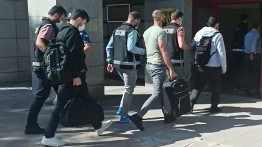 32 ilde FETÖ operasyonu: 47 gözaltı