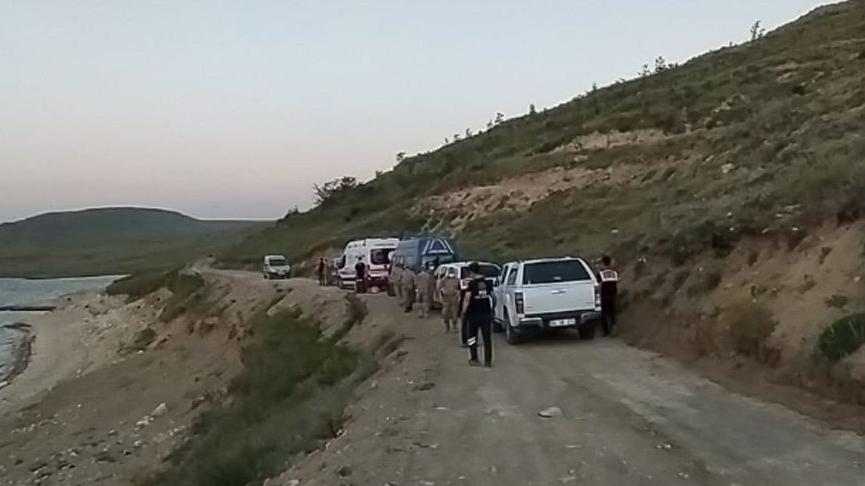 Kayıp gencin cesedi baraj kenarında bulundu