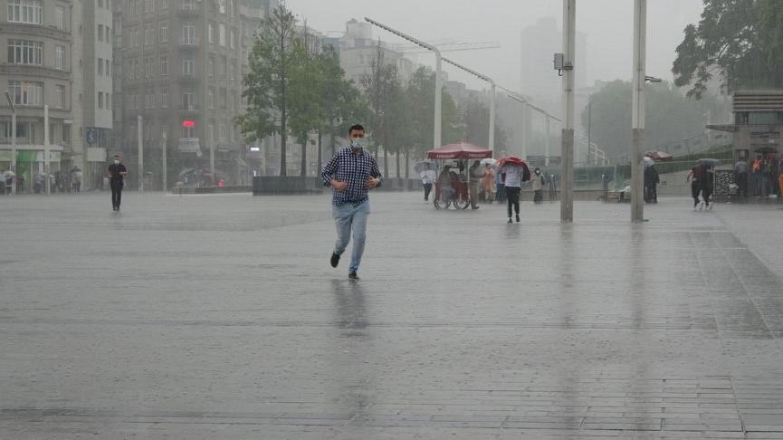 Valilikten yağış uyarısı! İstanbul için turuncu alarm