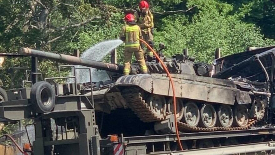 Polonya’daki kazada 2 tank küle döndü