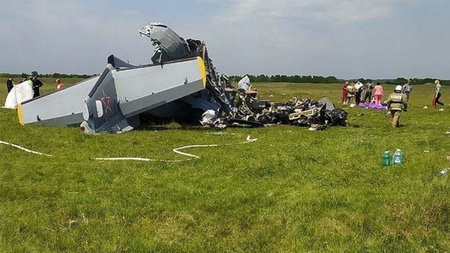 Rusya’da paraşütçüleri taşıyan uçak düştü: Çok sayıda ölü ve yaralı var