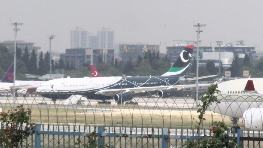 Kaddafi’nin uçağı İstanbul’dan ayrıldı