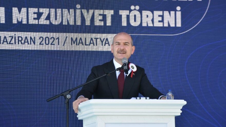 Soylu: Ülkemize çöreklenmeye çalışan 14 tane mafya liderini…