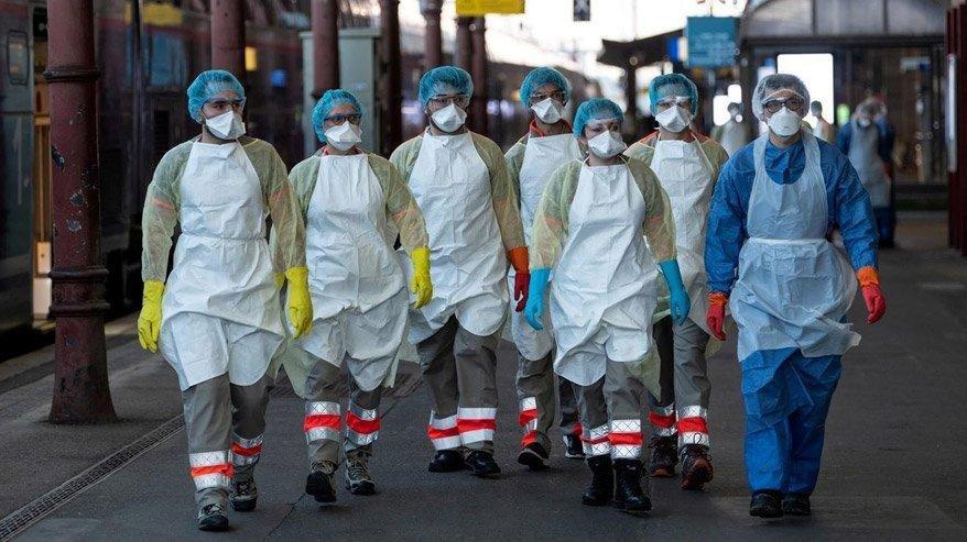 Fransa’da son 24 saatte 2 bin 204 yeni vaka