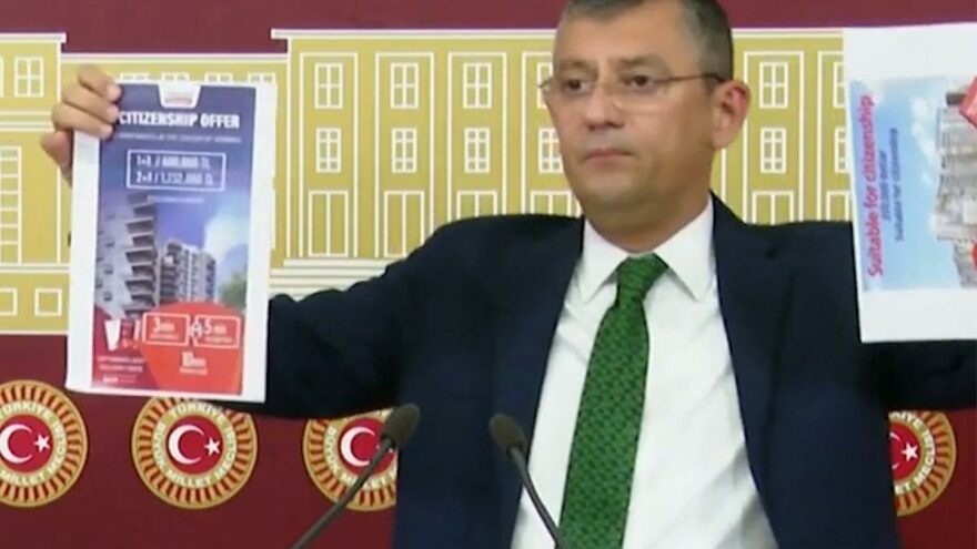 CHP’li Özel, ‘ev alana pasaport’ ilanlarıyla MHP’lilere seslendi