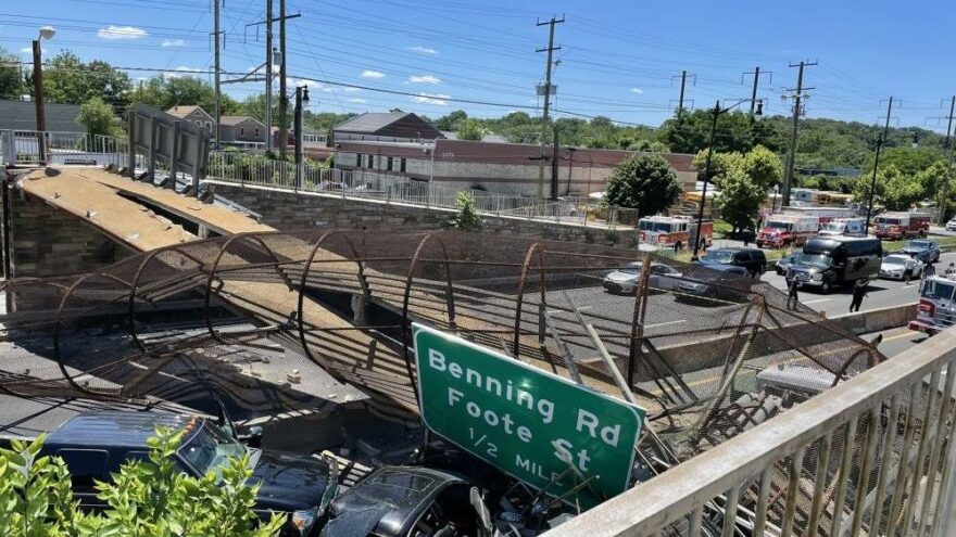 Washington DC’de üstgeçit çöktü: 6 yaralı