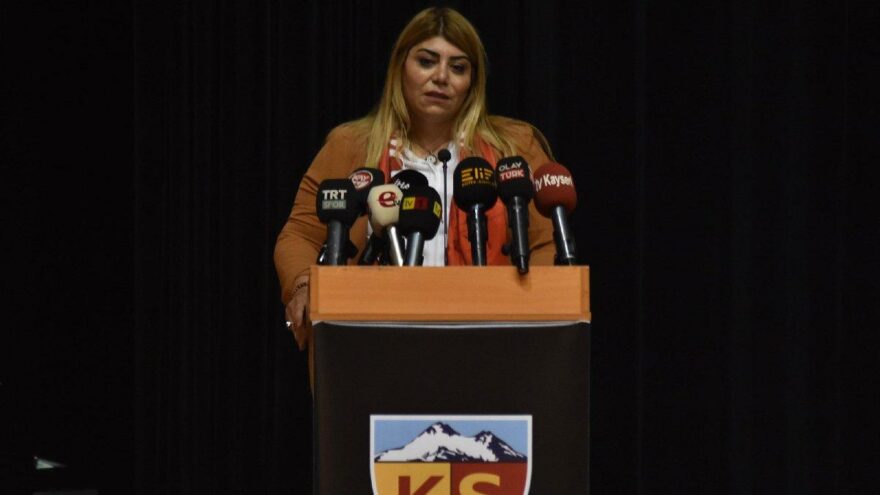 Kayserispor Başkanı Berna Gözbaşı güven tazeledi