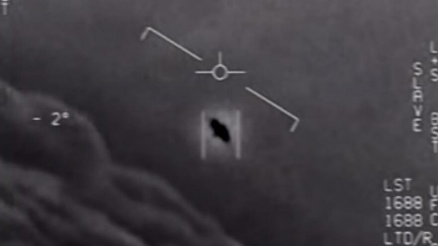 Merakla beklenen rapor açıklandı: ABD istihbaratı UFO’ları kabul etti