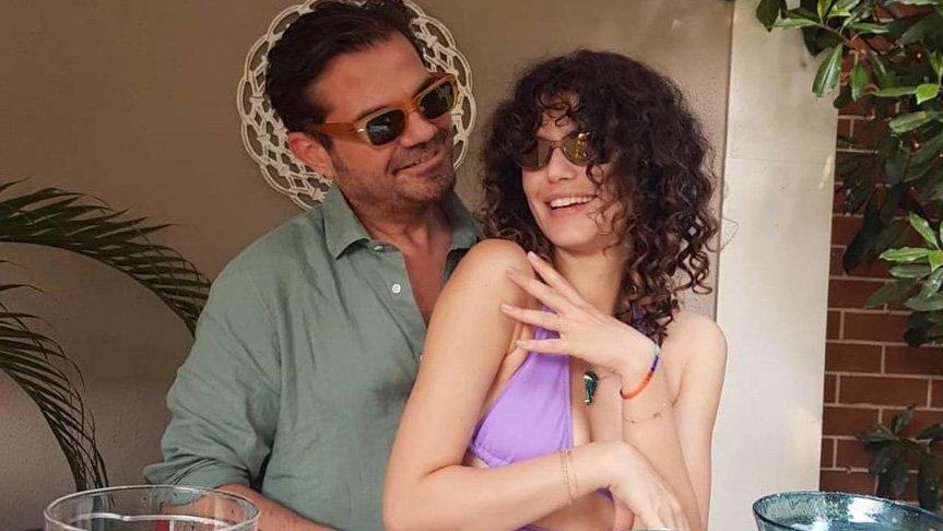 Beren Saat ile Kenan Doğulu tatilde