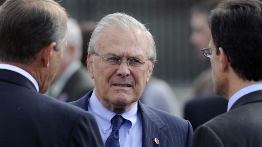 Afganistan ve Irak’ın işgallerinin baş mimarlarından Rumsfeld hayatını kaybetti