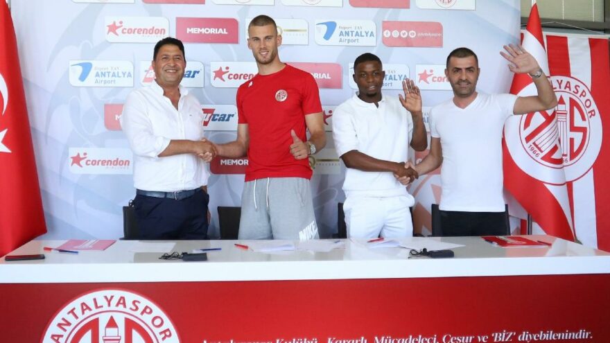 Antalyaspor’da iki imza