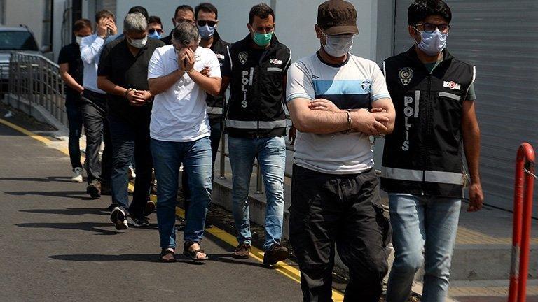 İzmir’de ‘gaybubet evi’ operasyonu