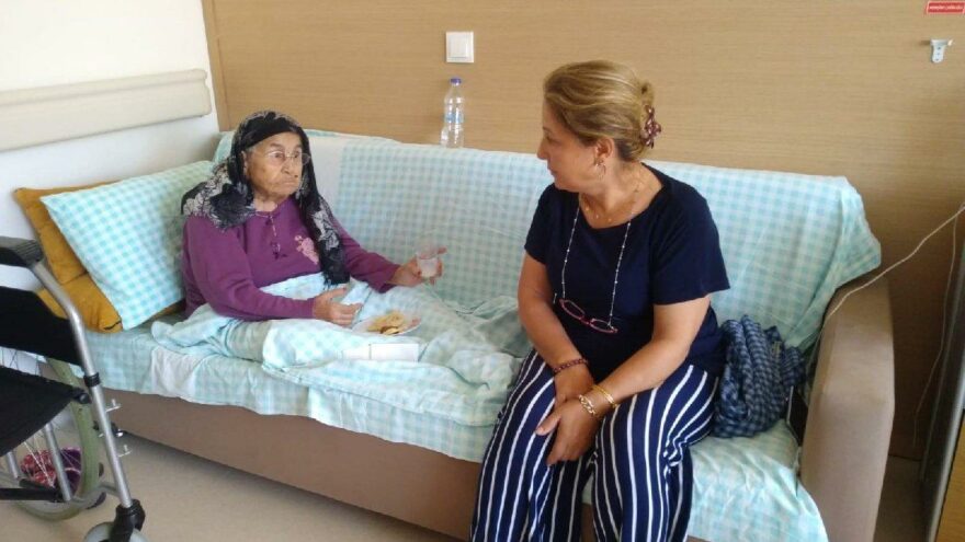 Defalarca ameliyat sözü verilen yaşlı kadın ameliyat edilmedi, yakınları isyan etti: Doktor tarafından tehdit edildik