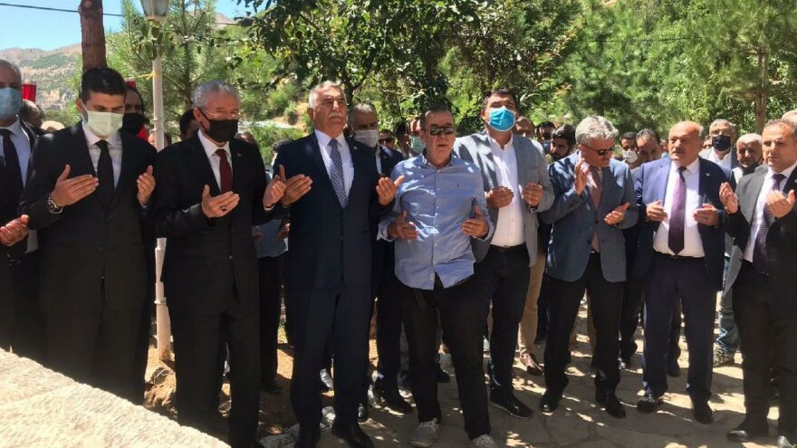 Başbağlar Köyü’nde, PKK’nın katlettiği 33 kişi törenle anıldı