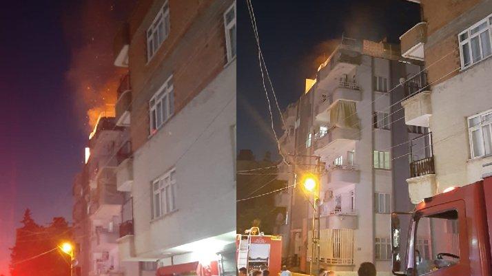 Eşiyle tartışıp evi yaktı, iki çocuğunu rehin aldı