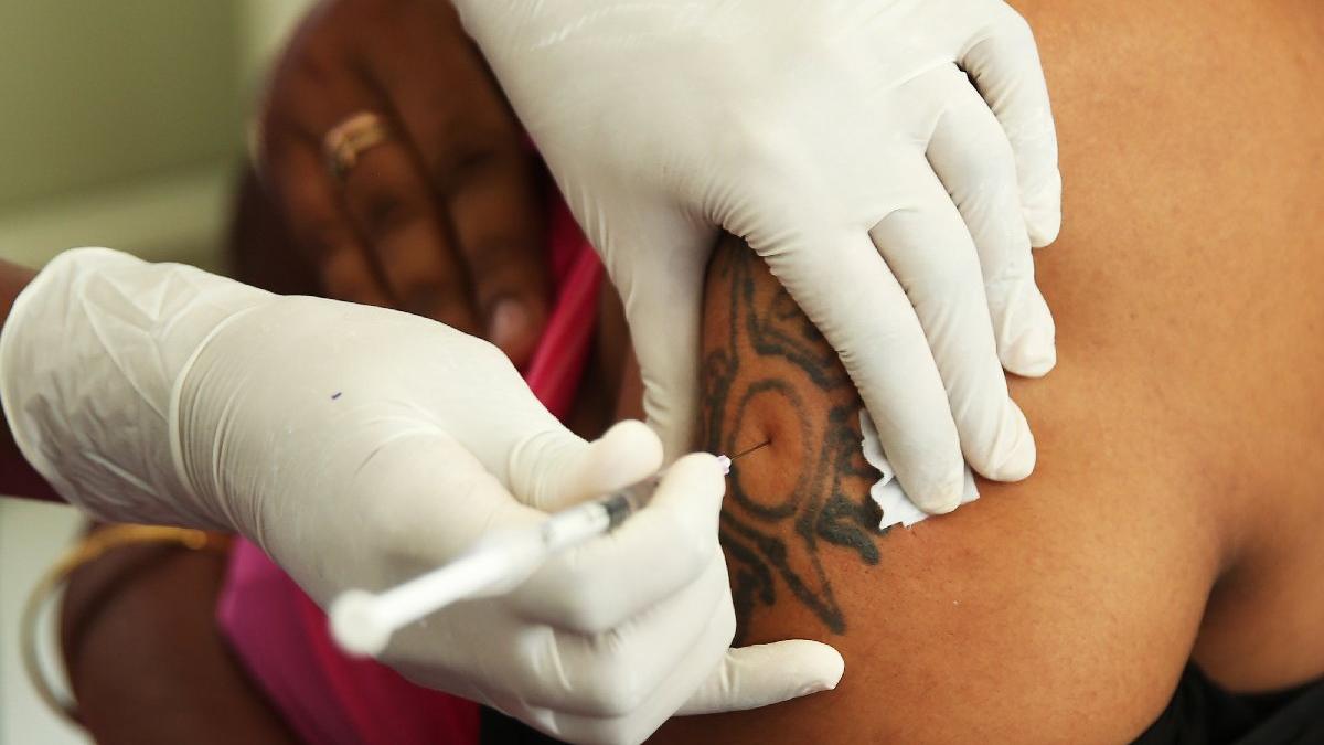 Hindistan’da nüfus artışını yavaşlatma planı 3 çocuğu olan memurluğa