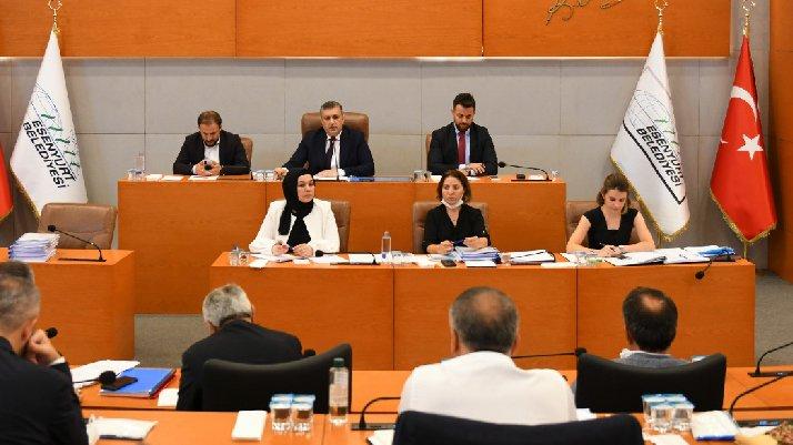Müteahhitler yarım bırakıp kaçtı, Esenyurt Belediyesi tamamlayacak