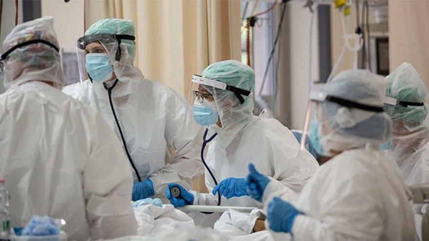İtalya’da son 24 saatte bin 10 yeni vaka