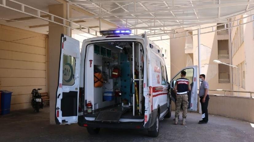 2 yaşındaki çocuk babasının kamyonetinin altında can verdi
