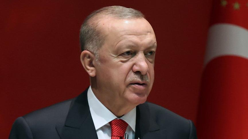 Cumhurbaşkanı Erdoğan: Kendi göbeğimizi kendimiz kesmekte kararlıyız