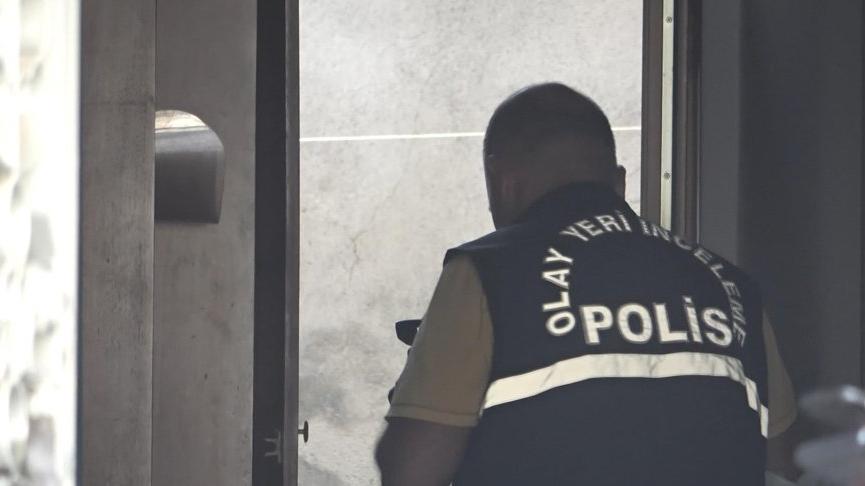 Temizlik işçisi babasını pompalı tüfekle vurdu