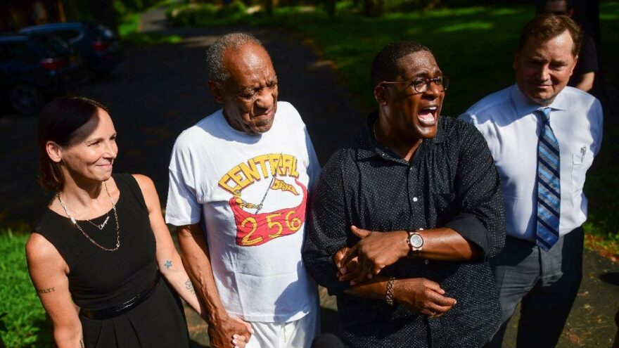 Serbest bırakılan Bill Cosby şimdi de sahnelere dönmeye hazırlanıyor