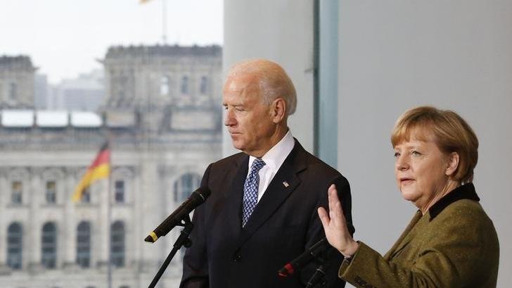 Biden, Merkel’i Beyaz Saray’da ağırlayacak