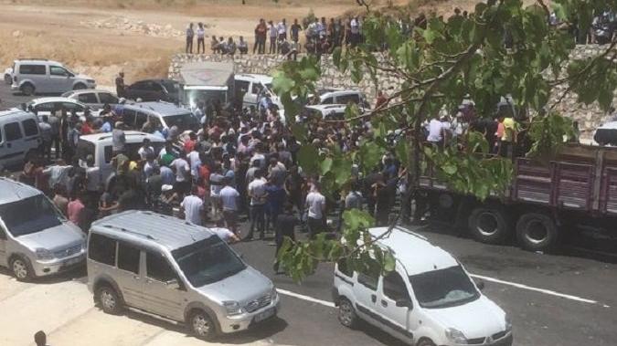 Tütün üreticilerinin evlerine baskın! Çok sayıda kişi gözaltına alındı